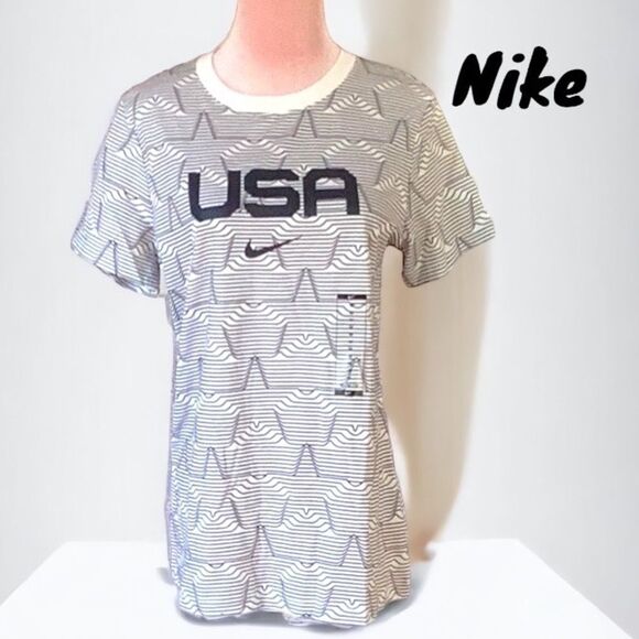 NIKE NEW WITH TAGS TEAM USA WOMENS NIKE TEE STANDARD FIT MEDIUM - Picture 2 of 7